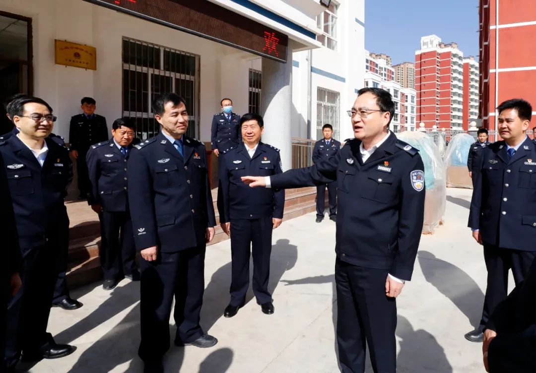 余建节后第一天率队赴临夏蹲点调研指导公安工作 强调对标先进找差距谋划打好翻身仗