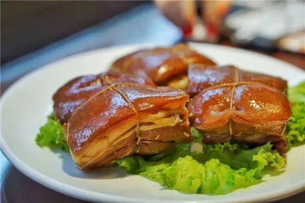 “美食荒漠”？這個鍋，我不背