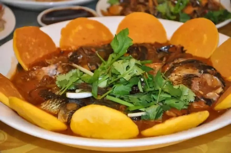 “美食荒漠”？這個鍋，我不背