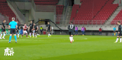 欧联：蒂尔尼破门奥巴梅扬双响+绝杀，阿森纳