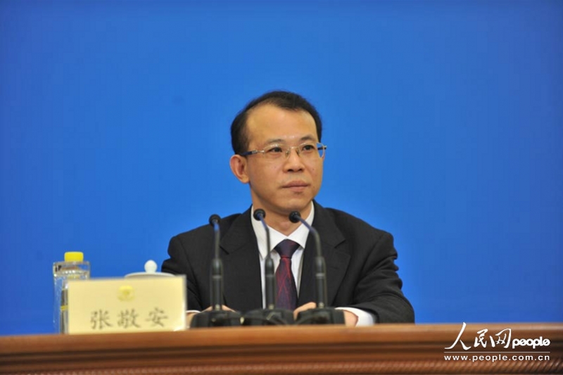 全国政协添多位新面孔，“新闻老兵”履新政协提案委