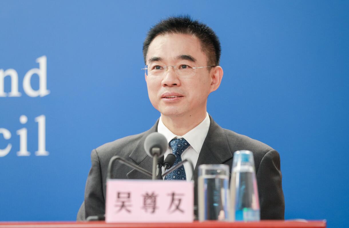吴尊友建议美中今夏放开旅行限制 赞美国疫苗接种速度