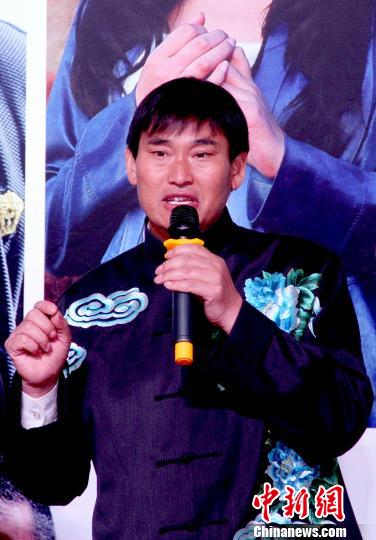 “拉面哥”家门口水泄不通！这种疯狂“蹭流量”没法管？
