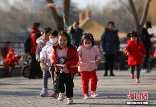 3月10日两会晨报：全国人大审议四个决议草案