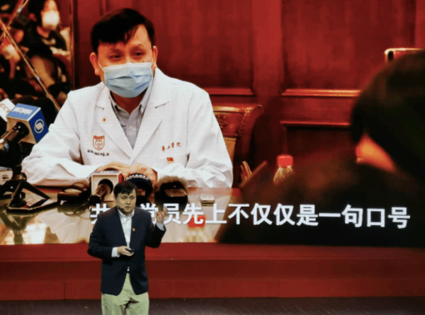 ��άΪ���µ�˼���ź����Ƿ���һ������֪�鹹�ĵ�����