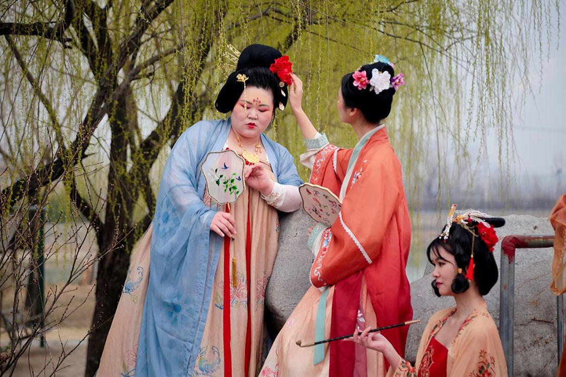 “石上花开”中华奇石城—沂蒙奇石花朝节华美绽放