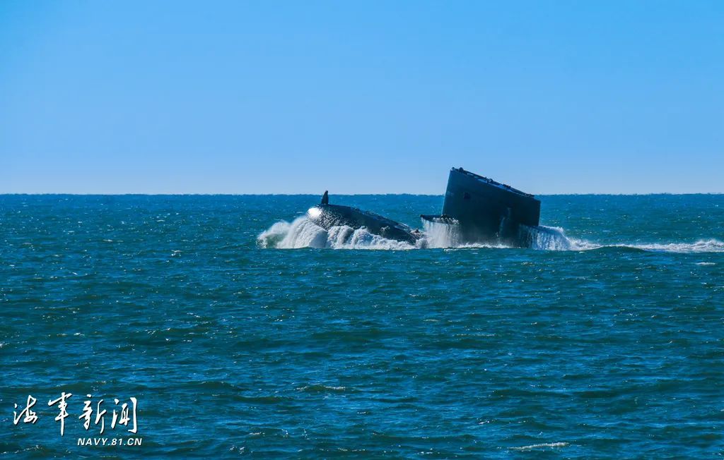 ������Ӳ�ˡ���̧ͷ�����