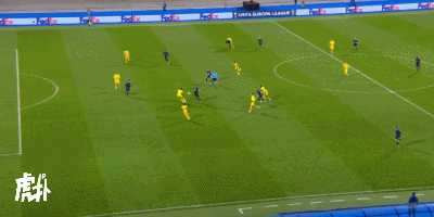 欧联：奥尔西奇帽子戏法，热刺总比分2-3迪纳摩