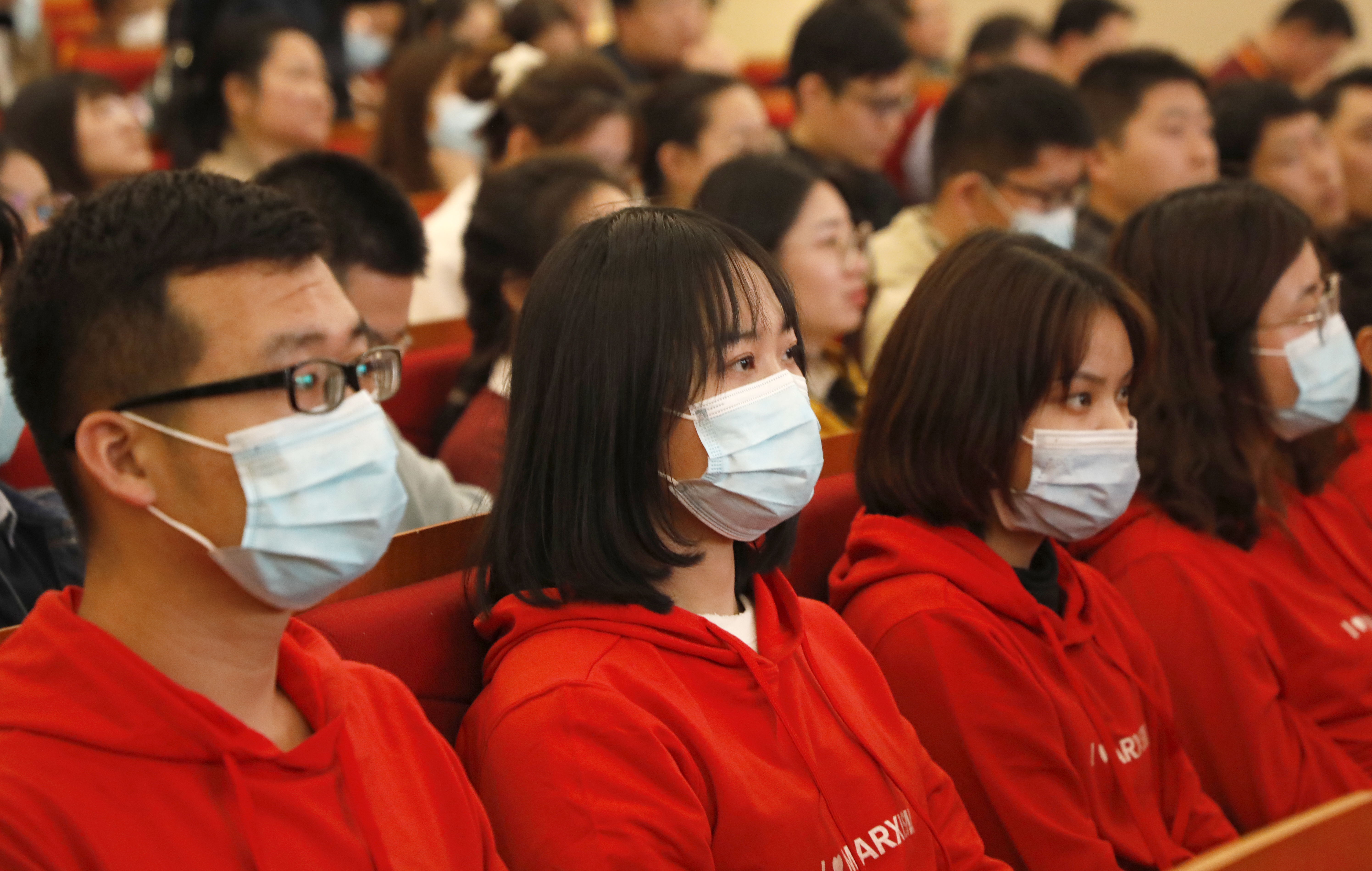 「听」上海师范大学成立百人宣讲团开展党史宣讲