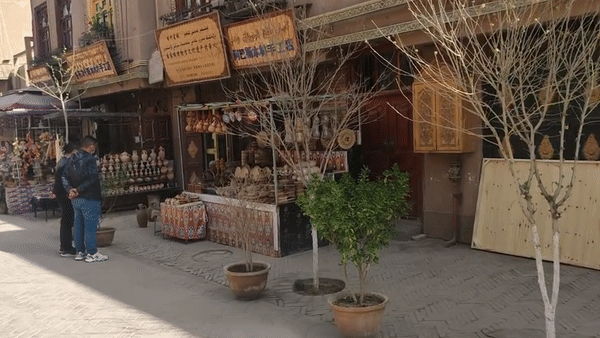 Ϊ�½�����������̫ʵ����