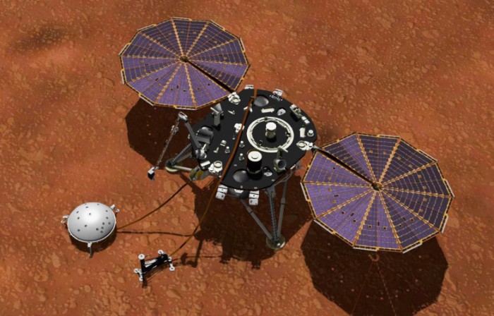 NASA故意在InSight着陆器上倾倒土壤，使其不易受温度变化的影响