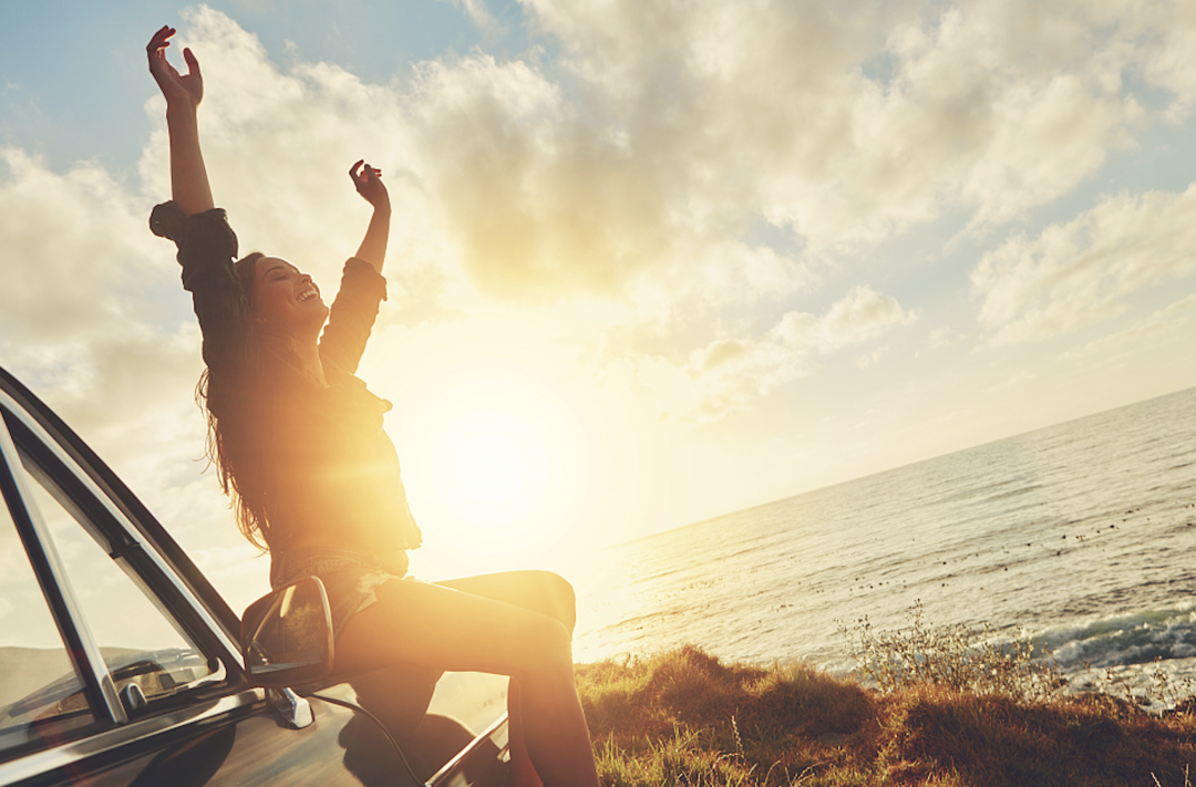 与其讨好别人，不如丰富自己