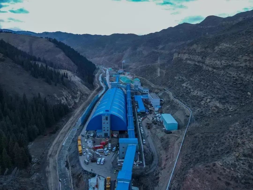 新疆一煤矿发生透水事故，21人被困！最新进展
