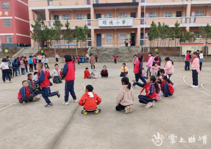 沾益區(qū)炎方鄉(xiāng)麥地小學(xué)：讓孩子快樂(lè)成長(zhǎng)(圖2)