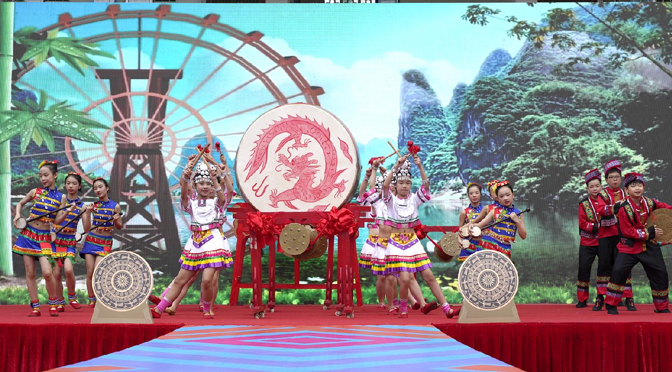 南寧市星湖小學(xué)怎么樣?三月三主題活動(圖2) 南寧市星湖小學(xué)怎么樣?三月三主題活動(圖2)