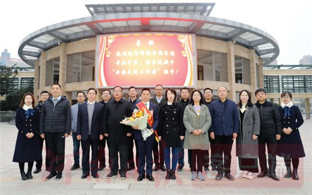 郑州市第十一中学怎么样?“蝶变”中描绘美好画卷(图2)