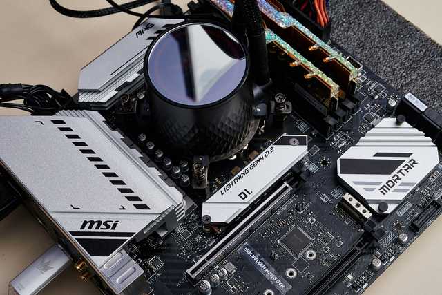 能带i9的MATX小板：微星B560M迫击炮WIFI