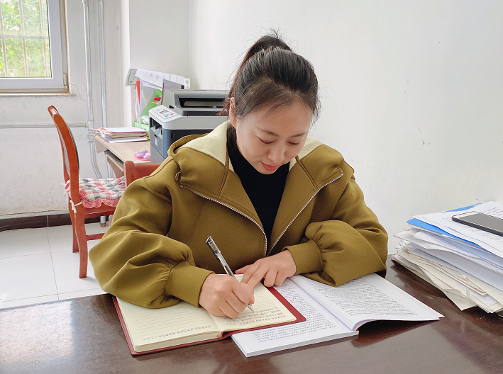 河間市新華小學(xué)怎么樣?采得百花成蜜后(圖6)