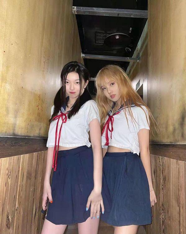 李嫣開派對慶15歲生日，穿吊帶化濃妝，顏值逆襲美到認不出