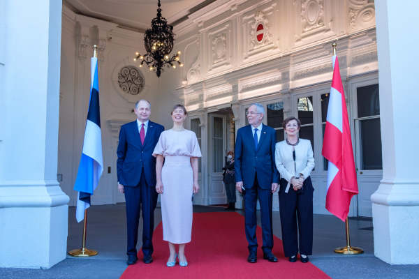 �µ�����ͳ���±��ף�ŷ�˲��ܳ�Ϊ�������й��Ͷ���˹��ֳ���