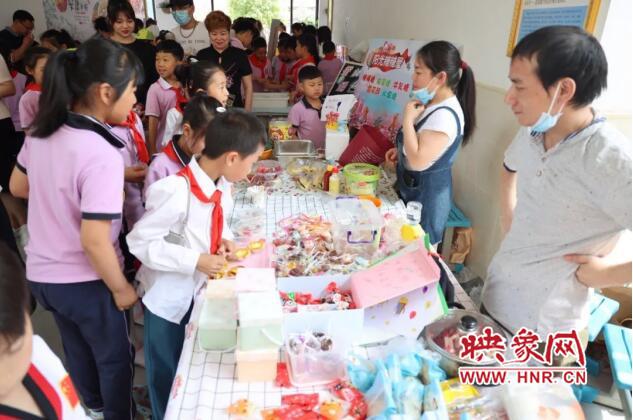 郑州市中原区建设路小学怎么样?“六一”嘉年华(图5)