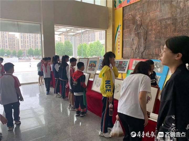 阳信县第一实验学校举办校园艺术节美术作品展(图1)