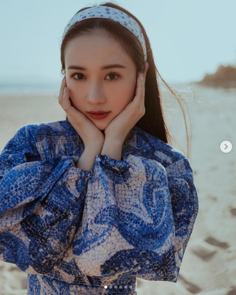 越南美女校花junvu95颜值神似angelababy