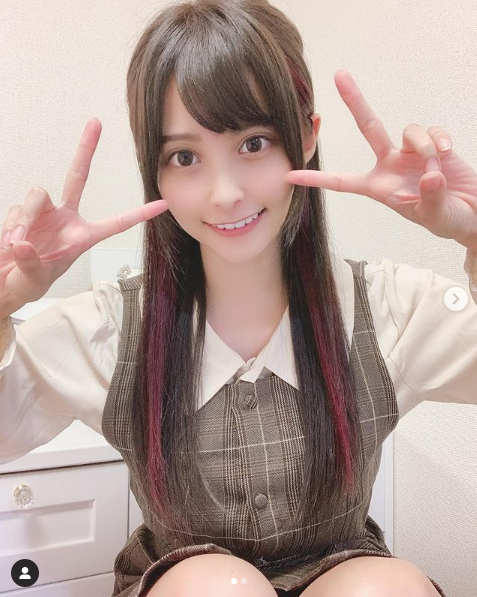 美女牙医花咲れあ:拥有超丰满身材