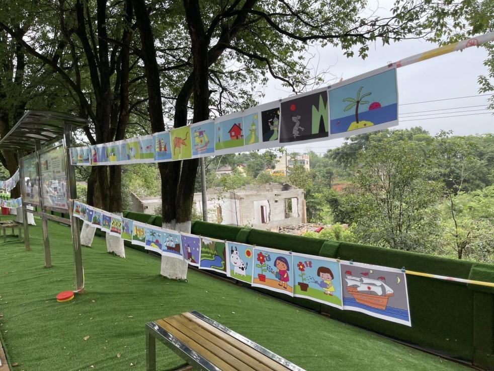 株洲云龍示范區(qū)白合小學(xué)舉行2021校園藝術(shù)節(jié)(圖2) 株洲云龍示范區(qū)白合小學(xué)舉行2021校園藝術(shù)節(jié)(圖2)