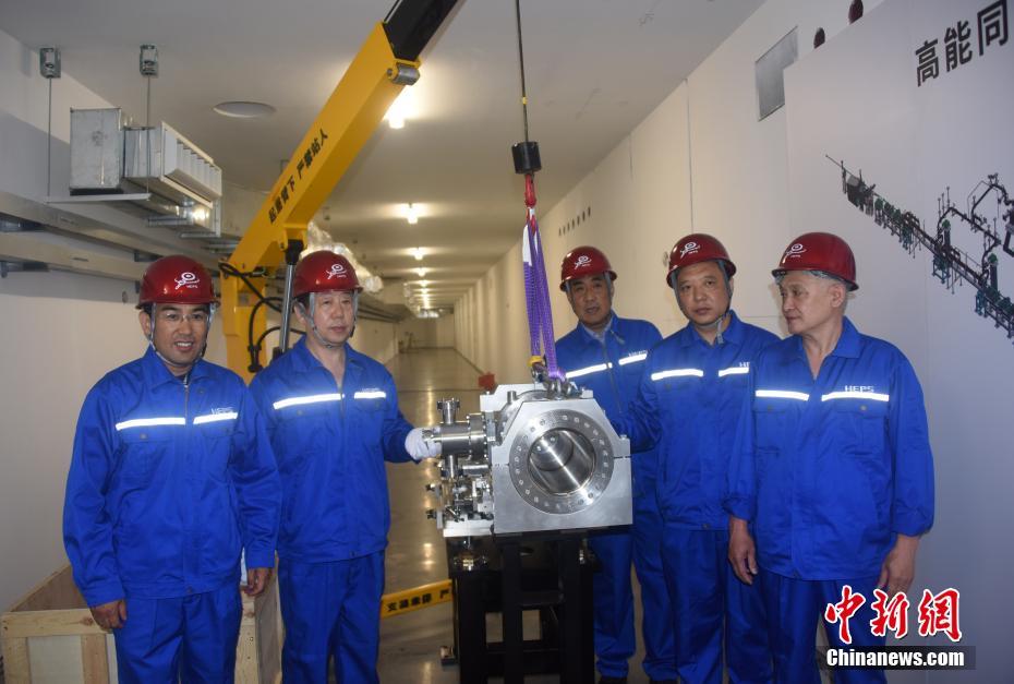 �й�����ͬ�������Դ�ڱ��������ѧ�ǰ�װ��̨�����豸