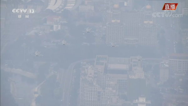 ���ģ�ļ�-20�ݶӷ�Խ�찲�Ź㳡 �����״�