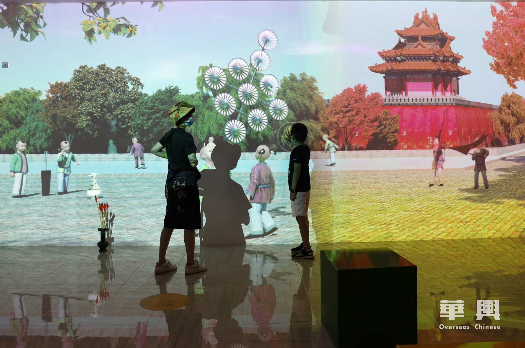 “文化+科技”融合跨界，中国非遗回归时尚舞台