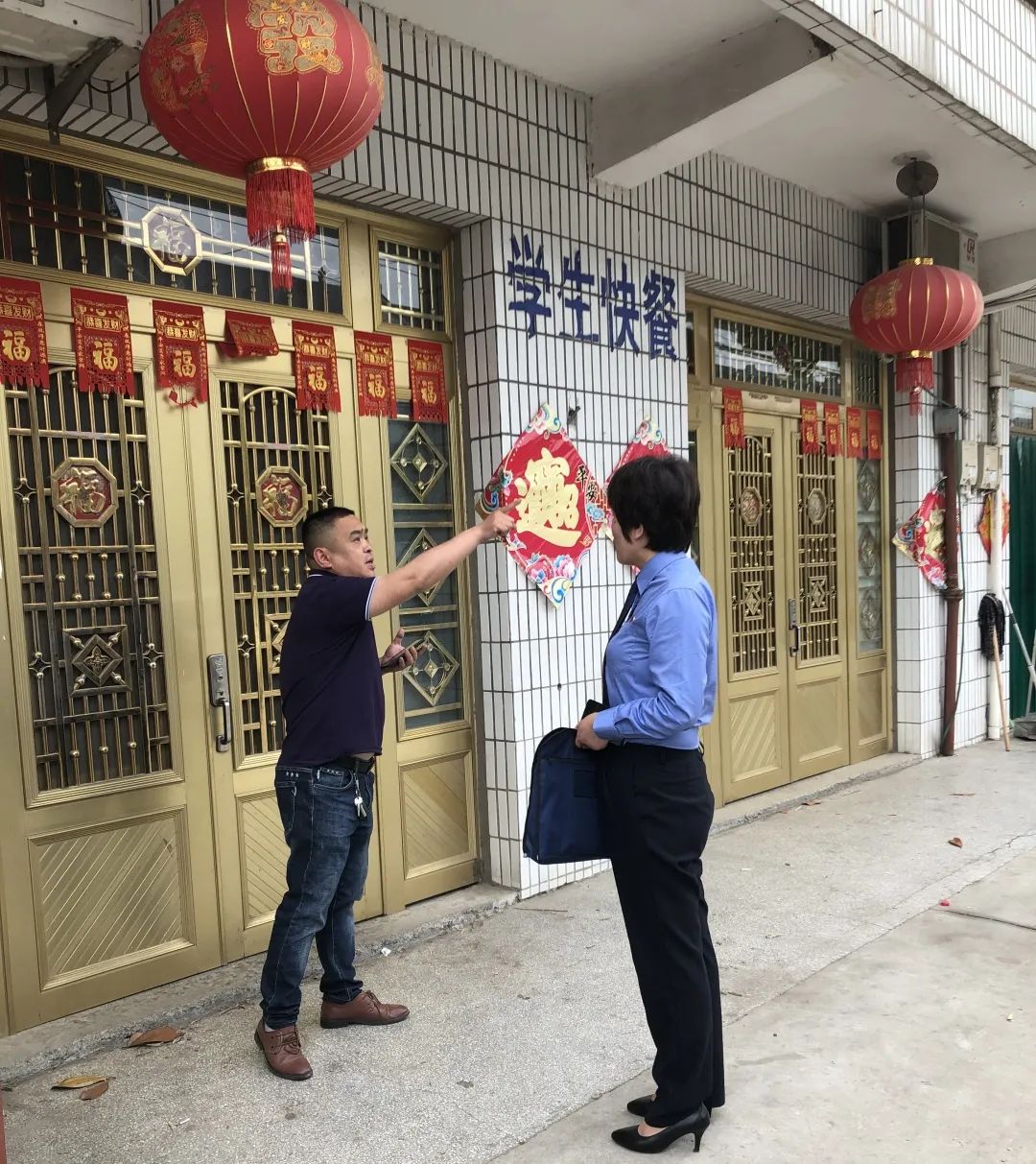 收到检察院《督促监护令》后，她承担起了两个孩子母亲的责任!