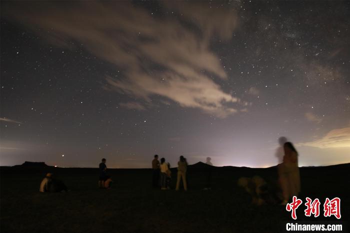 “打包”空气、火山、星空、草原 内蒙古探索旅游新模式