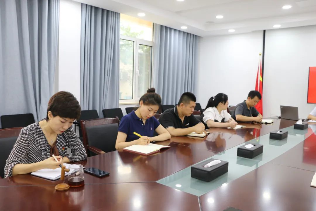 济南新材料产业园区综合办公室党支部召开党史学习教育专题党课