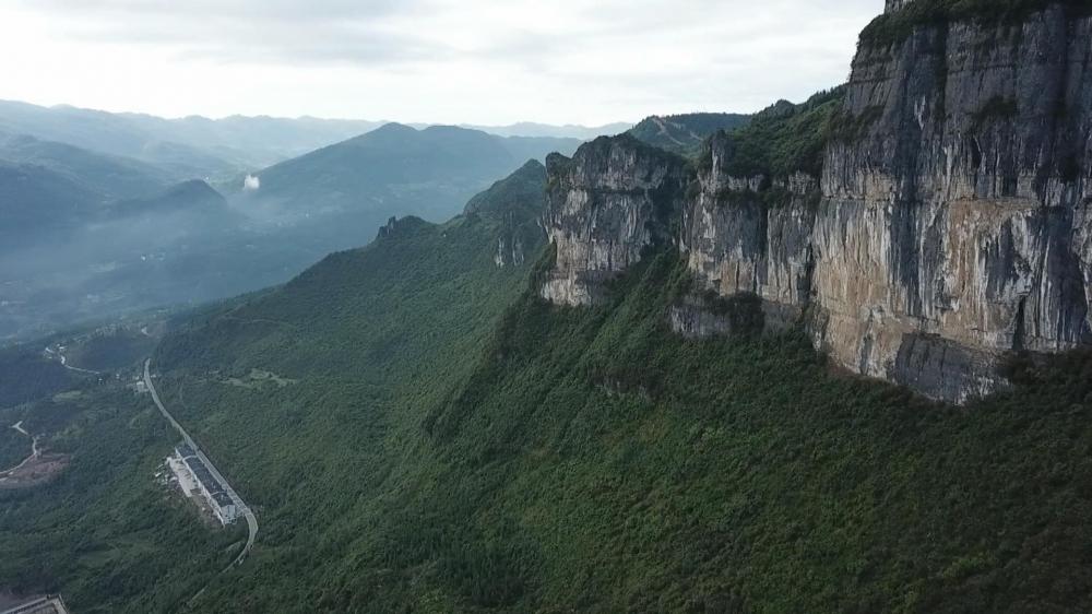 仙山飘渺