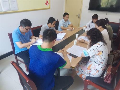 西安市卫健委对临潼区医疗卫生领域整治漠视群众利益突出问题专项整治工作进行督导检查