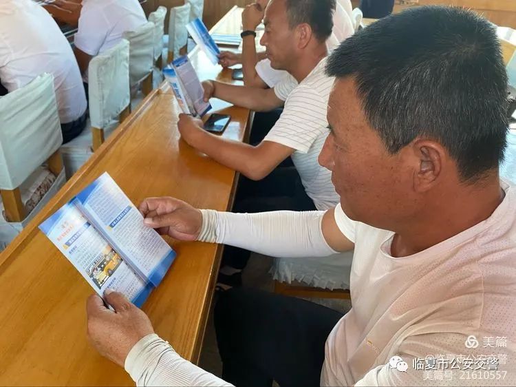 临夏公安交警全面开展交通安全集中整治行动