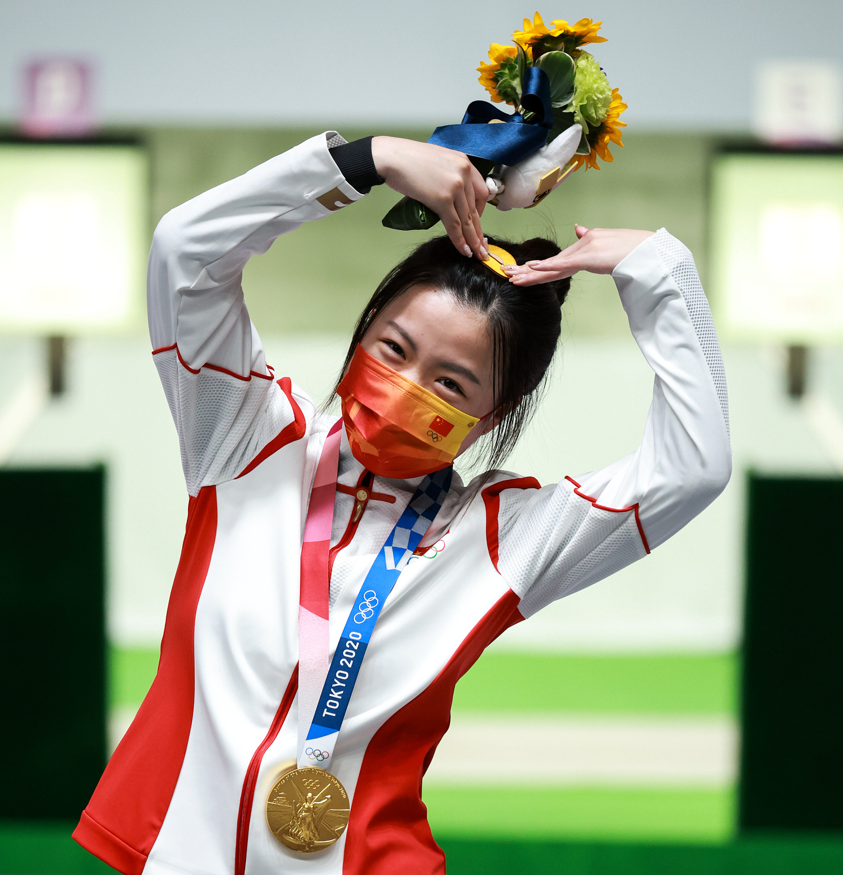 东京奥运会中国夺金图片