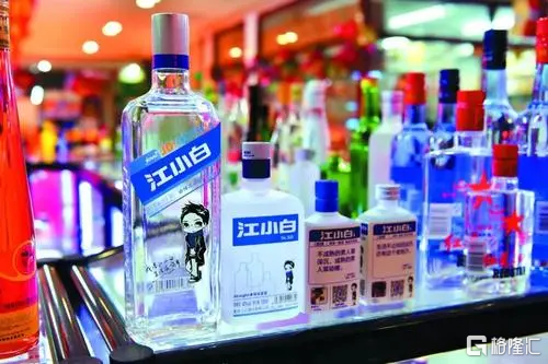 江小白的文案混不下去了