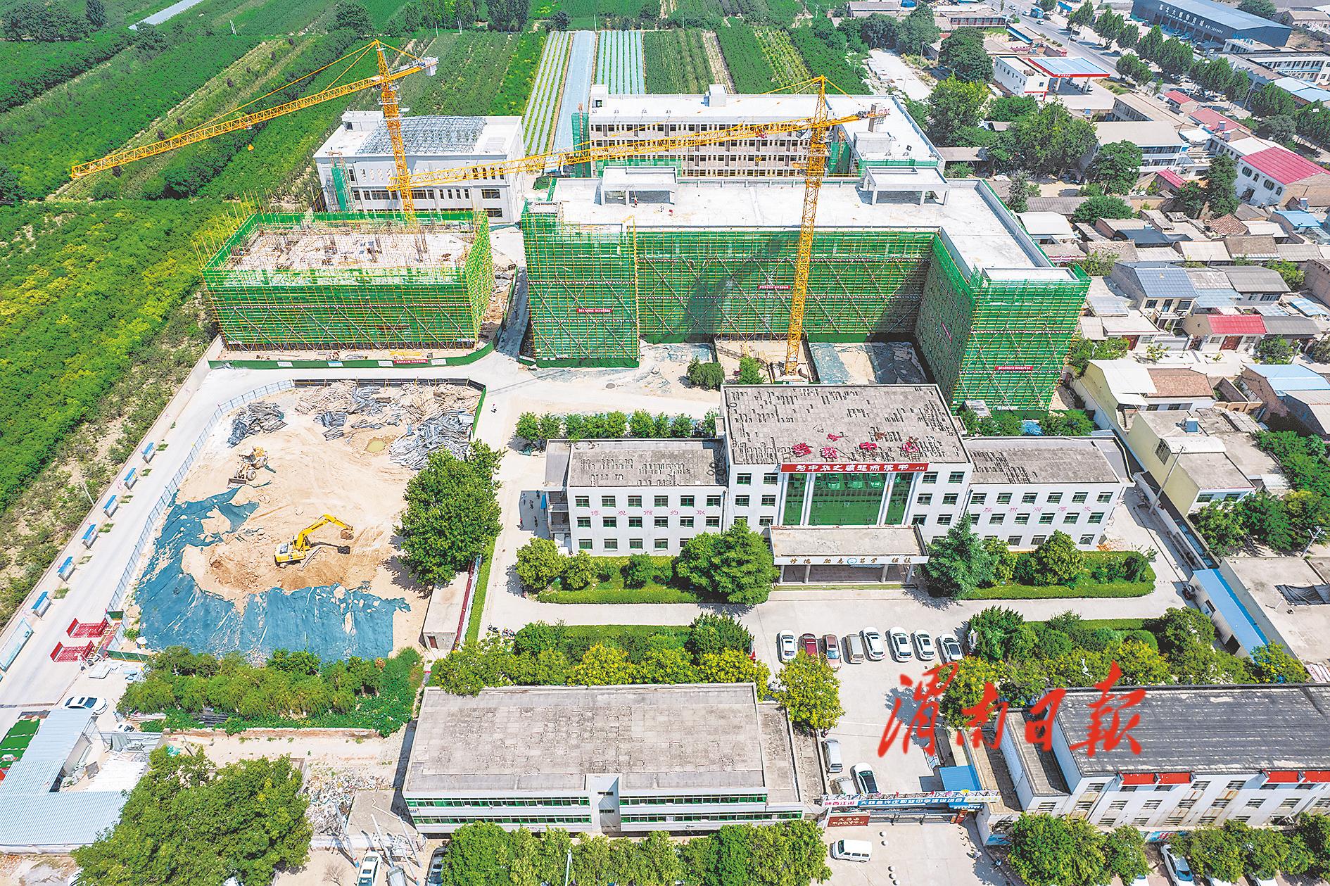 大荔县许庄职业中学改扩建项目进行中(图1)