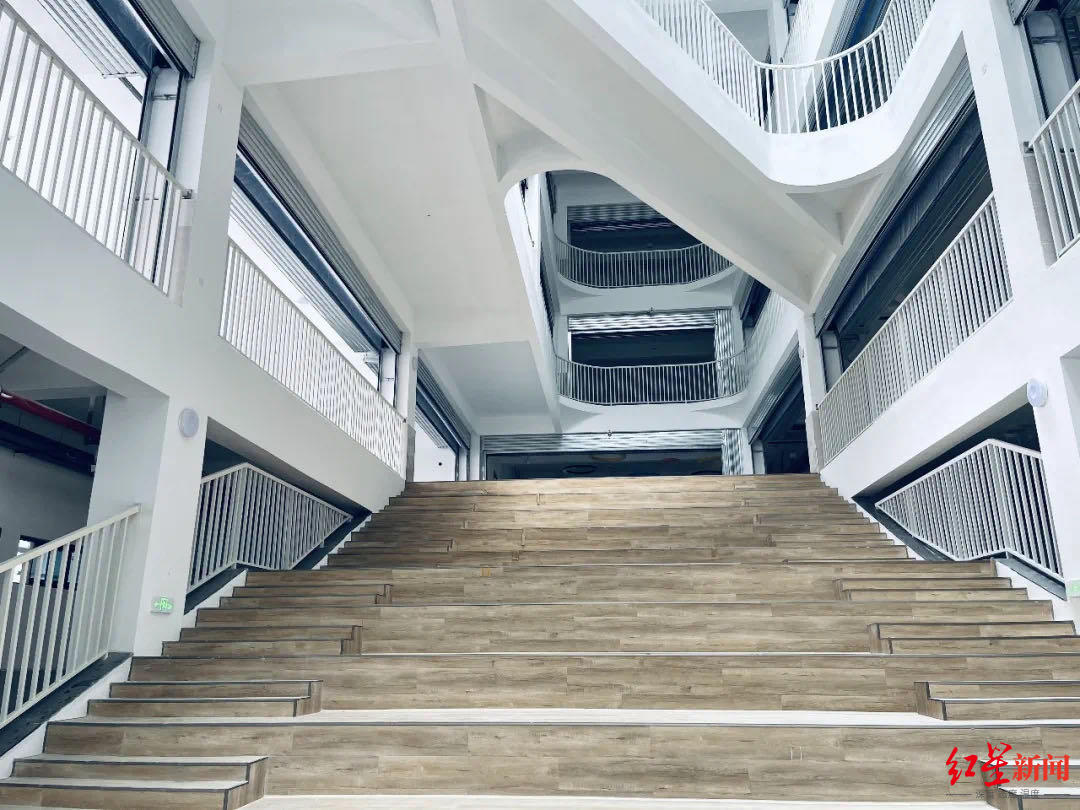 成都市友誼小學(xué)今年9月正式回遷!升級完成(圖3) 成都市友誼小學(xué)今年9月正式回遷!升級完成(圖3)