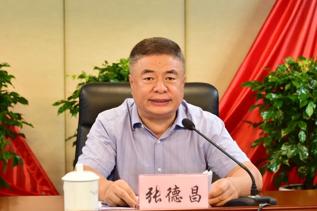 张德昌指出,开展政法队伍教育整顿,是应对百年未有之大变局的战略布局