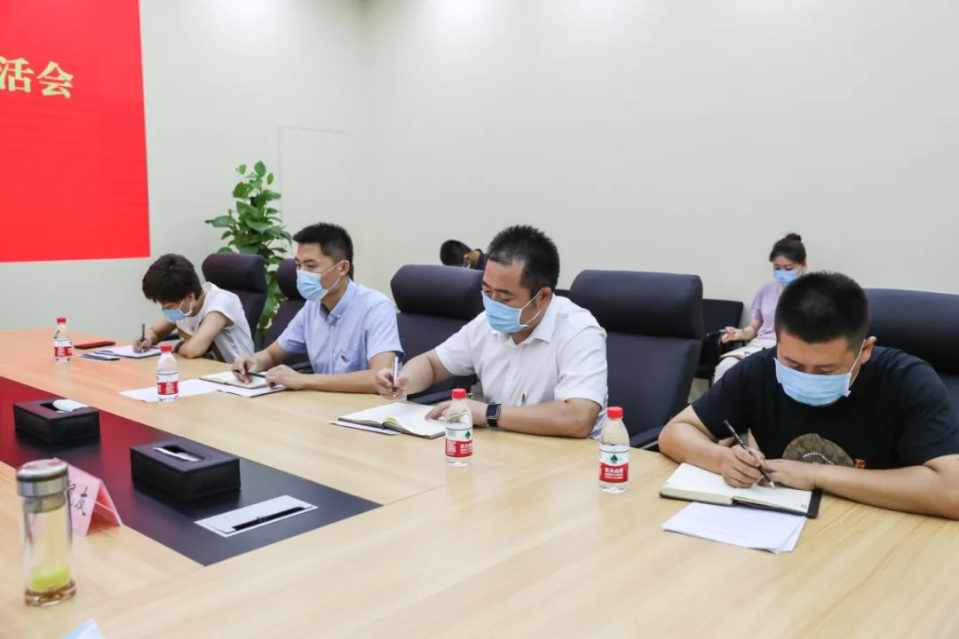 济南新材料产业园区管委会主任韩利师参加综合办公室党支部党史学习教育专题组织生活会