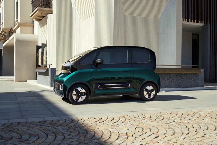 官宣：宝骏KIWI EV将于8月31日正式上市 预售价格6.98万元起