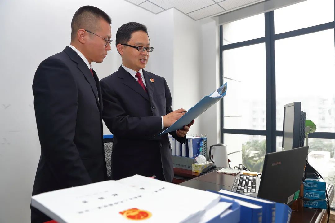 身边的榜样丨徐贺：正道而行检察官 义无反顾公诉人