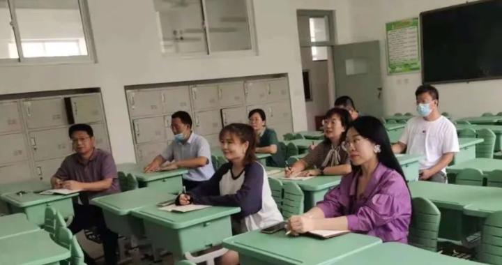 牟平育英藝術(shù)中學(xué)各學(xué)科教研組開展教研活動(dòng)(圖6) 牟平育英藝術(shù)中學(xué)各學(xué)科教研組開展教研活動(dòng)(圖6)