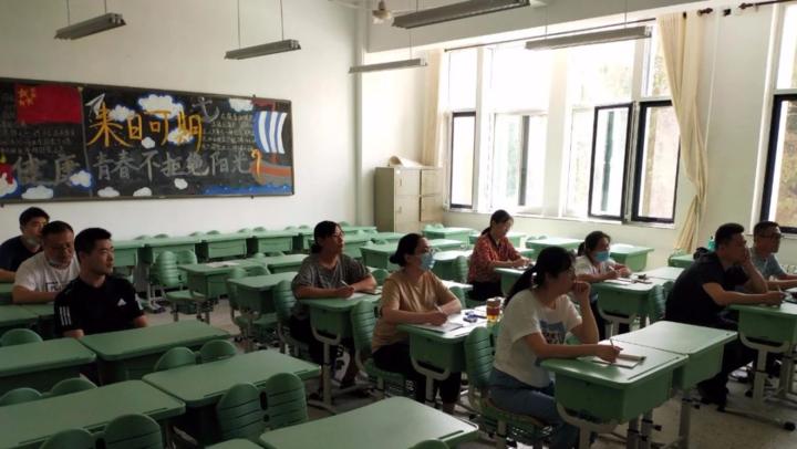 牟平育英藝術(shù)中學(xué)各學(xué)科教研組開展教研活動(dòng)(圖9) 牟平育英藝術(shù)中學(xué)各學(xué)科教研組開展教研活動(dòng)(圖9)