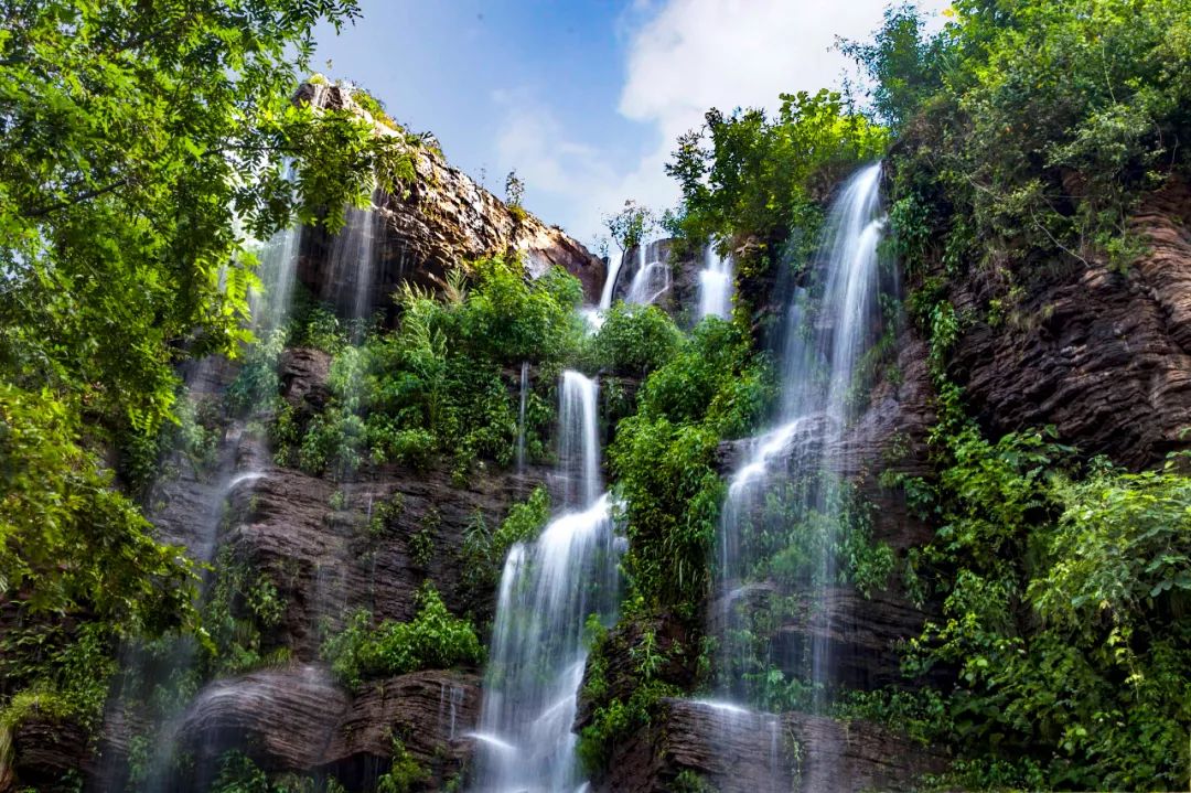 沂水的旅游景点大全图片