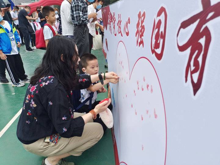 济南市汇泉小学一年级新生入学!我是小学生(图3)